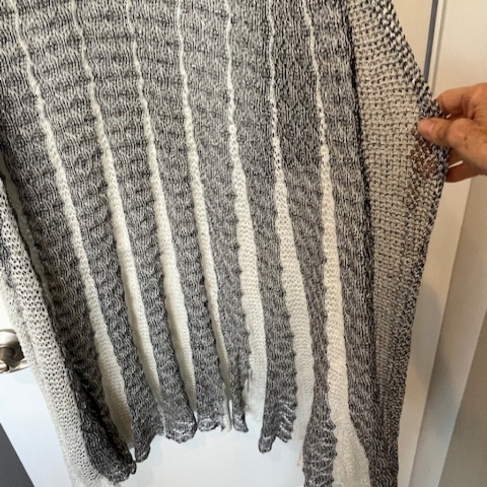 Pyramid Collection Metallic Thread Maxi Duster Cardigan Sz S  Boho Phoebe - Picture 8 of 8